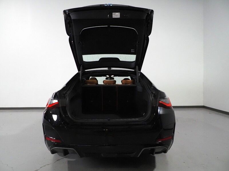 2024 BMW i4 M50 Gran Coupe AWD *HEADS-UP DISPLAY, NAVIGATION, SAFETY ALERTS, ADAPTIVE CRUISE, 360 CAMERAS, MOONROOF, LEATHER, HEATED SEATS/STEERING, WIRELESS CHARGING, HARMAN/KARDON, ANDROID & APPLE Round Rock TX