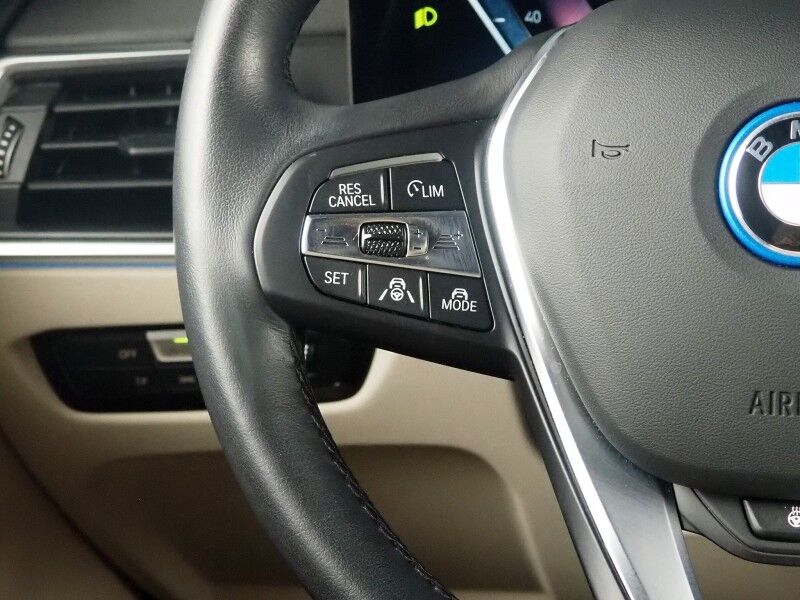 2024 BMW i4 eDrive35 Gran Coupe *DRIVING ASSIST PRO, HEADS-UP DISPLAY, NAVIGATION, CURVED DISPLAY, ADAPTIVE CRUISE, SAFETY ALERTS, 360 VIEW CAMERAS, LEATHER, MOONROOF, HEATED SEATS/STEERING, ICONIC SOUNDS, HARMAN/KARDON, WIRELESS CHARGING, ANDROID & APPLE Round Rock TX