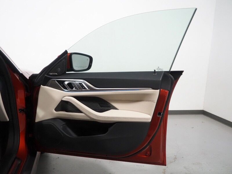 2024 BMW i4 eDrive35 Gran Coupe *DRIVING ASSIST PRO, HEADS-UP DISPLAY, NAVIGATION, CURVED DISPLAY, ADAPTIVE CRUISE, SAFETY ALERTS, 360 VIEW CAMERAS, LEATHER, MOONROOF, HEATED SEATS/STEERING, ICONIC SOUNDS, HARMAN/KARDON, WIRELESS CHARGING, ANDROID & APPLE Round Rock TX