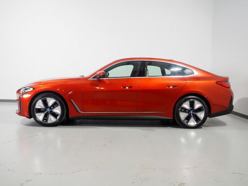 2024 BMW i4 eDrive35 Gran Coupe *DRIVING ASSIST PRO, HEADS-UP DISPLAY, NAVIGATION, CURVED DISPLAY, ADAPTIVE CRUISE, SAFETY ALERTS, 360 VIEW CAMERAS, LEATHER, MOONROOF, HEATED SEATS/STEERING, ICONIC SOUNDS, HARMAN/KARDON, WIRELESS CHARGING, ANDROID & APPLE Round Rock TX