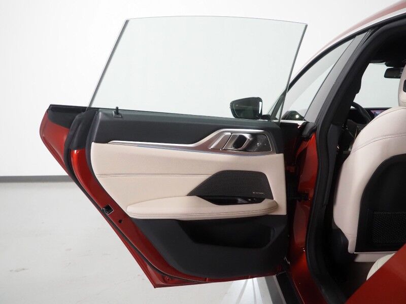 2024 BMW i4 eDrive35 Gran Coupe *DRIVING ASSIST PRO, HEADS-UP DISPLAY, NAVIGATION, CURVED DISPLAY, ADAPTIVE CRUISE, SAFETY ALERTS, 360 VIEW CAMERAS, LEATHER, MOONROOF, HEATED SEATS/STEERING, ICONIC SOUNDS, HARMAN/KARDON, WIRELESS CHARGING, ANDROID & APPLE Round Rock TX