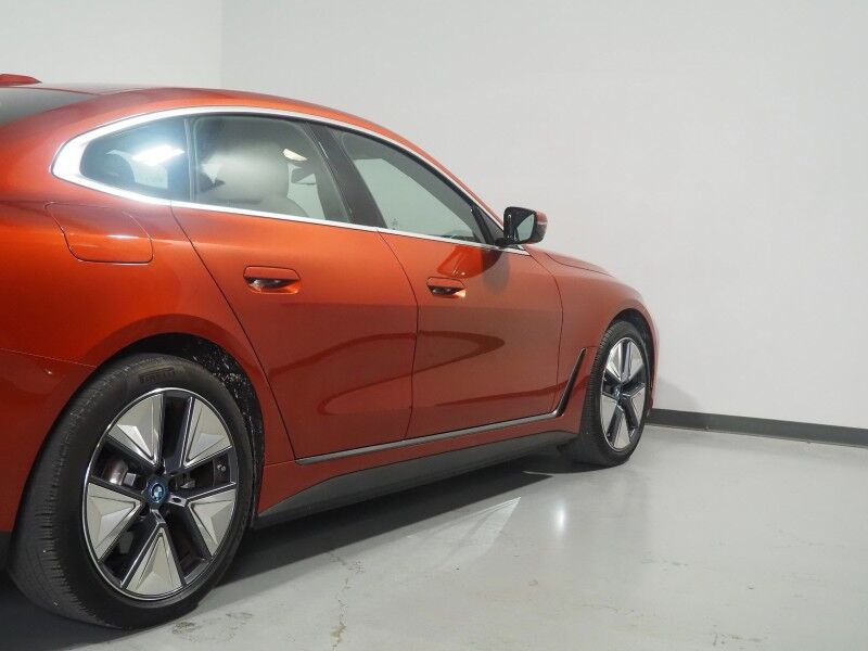 2024 BMW i4 eDrive35 Gran Coupe *DRIVING ASSIST PRO, HEADS-UP DISPLAY, NAVIGATION, CURVED DISPLAY, ADAPTIVE CRUISE, SAFETY ALERTS, 360 VIEW CAMERAS, LEATHER, MOONROOF, HEATED SEATS/STEERING, ICONIC SOUNDS, HARMAN/KARDON, WIRELESS CHARGING, ANDROID & APPLE Round Rock TX