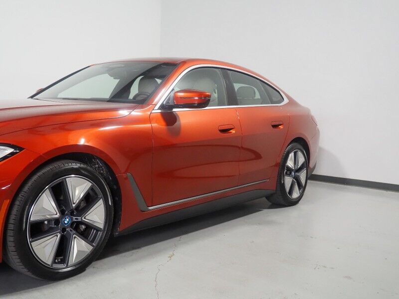 2024 BMW i4 eDrive35 Gran Coupe *DRIVING ASSIST PRO, HEADS-UP DISPLAY, NAVIGATION, CURVED DISPLAY, ADAPTIVE CRUISE, SAFETY ALERTS, 360 VIEW CAMERAS, LEATHER, MOONROOF, HEATED SEATS/STEERING, ICONIC SOUNDS, HARMAN/KARDON, WIRELESS CHARGING, ANDROID & APPLE Round Rock TX