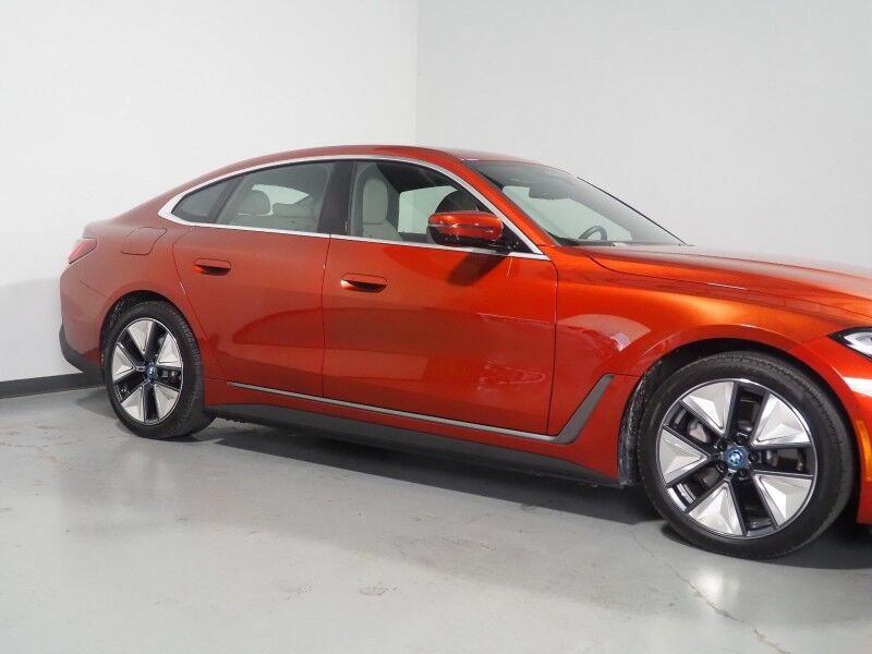 2024 BMW i4 eDrive35 Gran Coupe *DRIVING ASSIST PRO, HEADS-UP DISPLAY, NAVIGATION, CURVED DISPLAY, ADAPTIVE CRUISE, SAFETY ALERTS, 360 VIEW CAMERAS, LEATHER, MOONROOF, HEATED SEATS/STEERING, ICONIC SOUNDS, HARMAN/KARDON, WIRELESS CHARGING, ANDROID & APPLE Round Rock TX