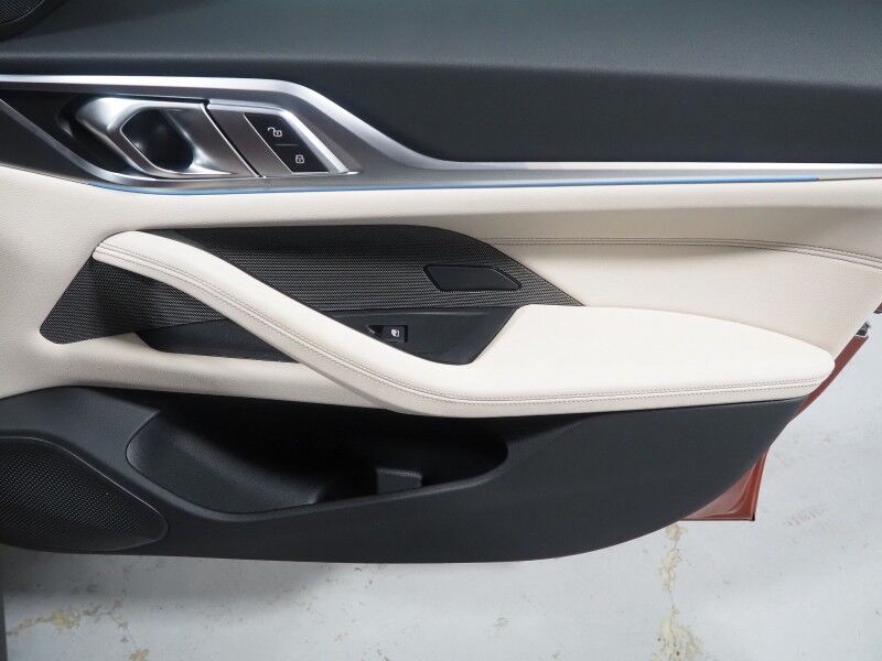 2024 BMW i4 eDrive35 Gran Coupe *DRIVING ASSIST PRO, HEADS-UP DISPLAY, NAVIGATION, CURVED DISPLAY, ADAPTIVE CRUISE, SAFETY ALERTS, 360 VIEW CAMERAS, LEATHER, MOONROOF, HEATED SEATS/STEERING, ICONIC SOUNDS, HARMAN/KARDON, WIRELESS CHARGING, ANDROID & APPLE Round Rock TX