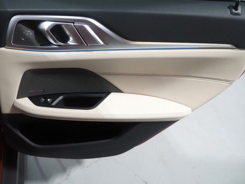 2024 BMW i4 eDrive35 Gran Coupe *DRIVING ASSIST PRO, HEADS-UP DISPLAY, NAVIGATION, CURVED DISPLAY, ADAPTIVE CRUISE, SAFETY ALERTS, 360 VIEW CAMERAS, LEATHER, MOONROOF, HEATED SEATS/STEERING, ICONIC SOUNDS, HARMAN/KARDON, WIRELESS CHARGING, ANDROID & APPLE Round Rock TX