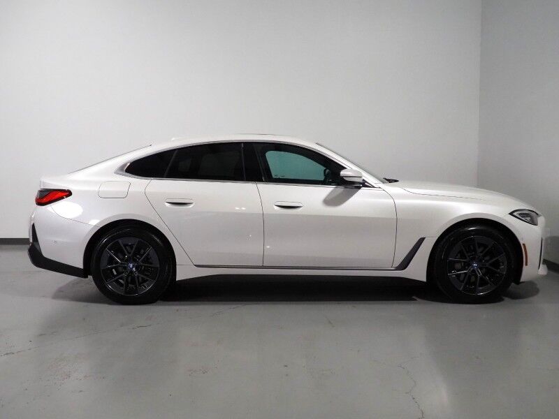 2024 BMW i4 eDrive35 Gran Coupe *DRIVING ASSIST PRO, HEADS-UP DISPLAY, NAVIGATION, CURVED DISPLAY, ADAPTIVE CRUISE, SAFETY ALERTS, 360 VIEW CAMERAS, MOONROOF, HEATED SEATS/STEERING, ICONIC SOUNDS, HARMAN/KARDON, WIRELESS CHARGING, ANDROID & APPLE Round Rock TX