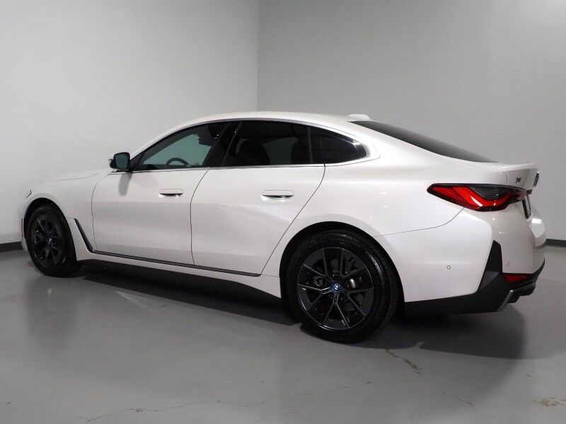 2024 BMW i4 eDrive35 Gran Coupe *DRIVING ASSIST PRO, HEADS-UP DISPLAY, NAVIGATION, CURVED DISPLAY, ADAPTIVE CRUISE, SAFETY ALERTS, 360 VIEW CAMERAS, MOONROOF, HEATED SEATS/STEERING, ICONIC SOUNDS, HARMAN/KARDON, WIRELESS CHARGING, ANDROID & APPLE Round Rock TX