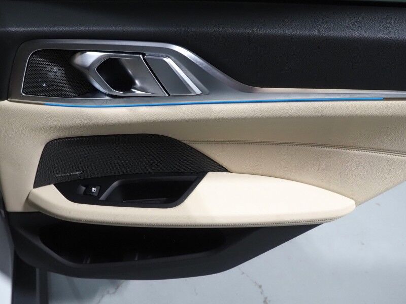 2024 BMW i4 eDrive35 Gran Coupe *DRIVING ASSIST PRO, HEADS-UP DISPLAY, NAVIGATION, CURVED DISPLAY, ADAPTIVE CRUISE, SAFETY ALERTS, 360 VIEW CAMERAS, MOONROOF, HEATED SEATS/STEERING, ICONIC SOUNDS, HARMAN/KARDON, WIRELESS CHARGING, ANDROID & APPLE Round Rock TX