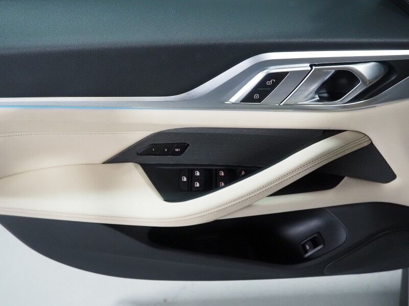 2024 BMW i4 eDrive35 Gran Coupe *DRIVING ASSIST PRO, HEADS-UP DISPLAY, NAVIGATION, CURVED DISPLAY, ADAPTIVE CRUISE, SAFETY ALERTS, 360 VIEW CAMERAS, MOONROOF, HEATED SEATS/STEERING, ICONIC SOUNDS, HARMAN/KARDON, WIRELESS CHARGING, ANDROID & APPLE Round Rock TX
