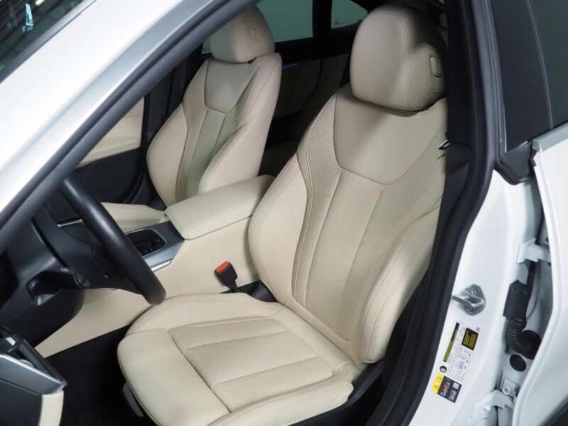 2024 BMW i4 eDrive35 Gran Coupe *DRIVING ASSIST PRO, HEADS-UP DISPLAY, NAVIGATION, CURVED DISPLAY, ADAPTIVE CRUISE, SAFETY ALERTS, 360 VIEW CAMERAS, MOONROOF, HEATED SEATS/STEERING, ICONIC SOUNDS, HARMAN/KARDON, WIRELESS CHARGING, ANDROID & APPLE Round Rock TX