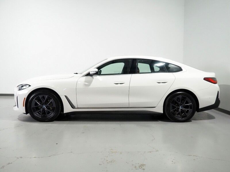 2024 BMW i4 eDrive35 Gran Coupe *HEADS-UP DISPLAY, NAVIGATION, CURVED DISPLAY, SAFETY ALERTS, 360 VIEW CAMERAS, MOONROOF, HEATED SEATS/STEERING, COMFORT ACCESS, ICONIC SOUNDS, HARMAN/KARDON, WIRELESS CHARGING, ANDROID & APPLE Round Rock TX