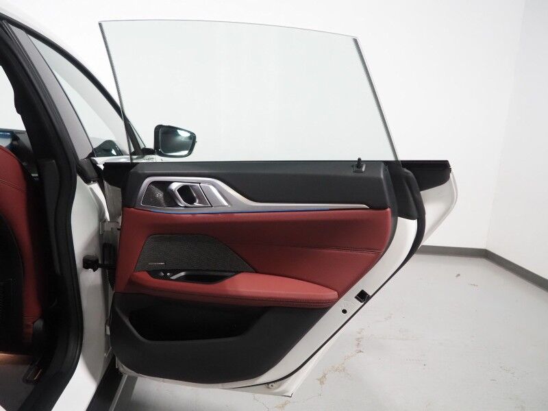 2024 BMW i4 eDrive35 Gran Coupe *HEADS-UP DISPLAY, NAVIGATION, CURVED DISPLAY, SAFETY ALERTS, 360 VIEW CAMERAS, MOONROOF, HEATED SEATS/STEERING, COMFORT ACCESS, ICONIC SOUNDS, HARMAN/KARDON, WIRELESS CHARGING, ANDROID & APPLE Round Rock TX