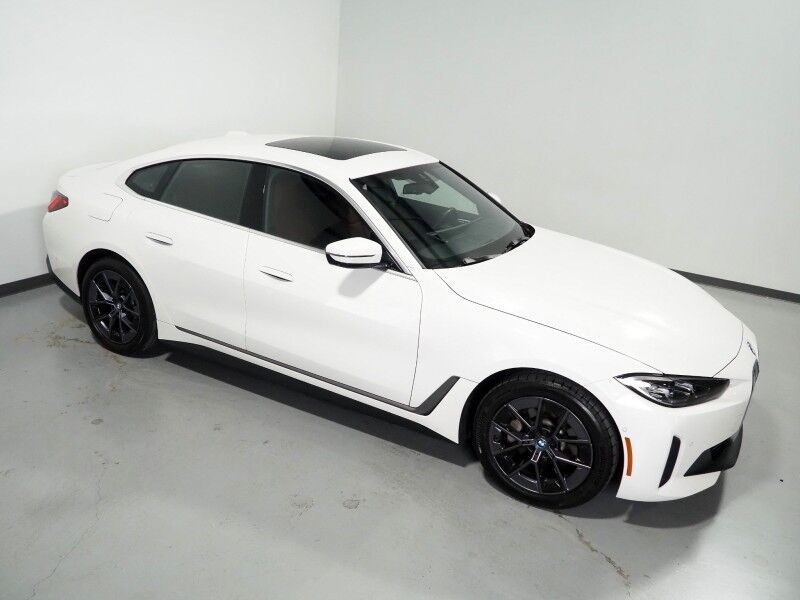 2024 BMW i4 eDrive35 Gran Coupe *HEADS-UP DISPLAY, NAVIGATION, CURVED DISPLAY, SAFETY ALERTS, 360 VIEW CAMERAS, MOONROOF, HEATED SEATS/STEERING, COMFORT ACCESS, ICONIC SOUNDS, HARMAN/KARDON, WIRELESS CHARGING, ANDROID & APPLE Round Rock TX
