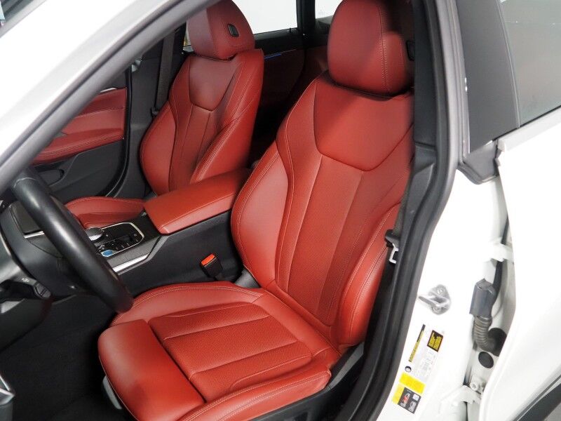 2024 BMW i4 eDrive35 Gran Coupe *HEADS-UP DISPLAY, NAVIGATION, CURVED DISPLAY, SAFETY ALERTS, 360 VIEW CAMERAS, MOONROOF, HEATED SEATS/STEERING, COMFORT ACCESS, ICONIC SOUNDS, HARMAN/KARDON, WIRELESS CHARGING, ANDROID & APPLE Round Rock TX