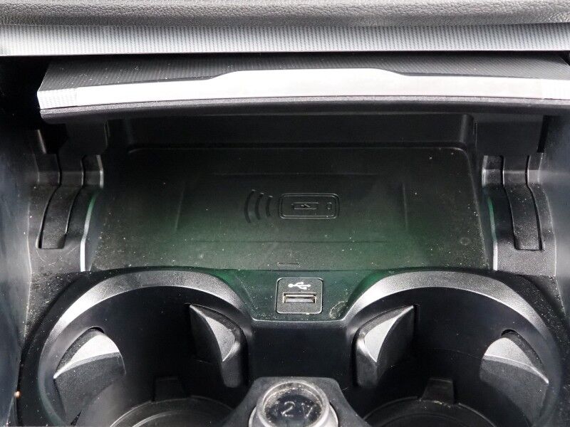 2024 BMW i4 eDrive35 Gran Coupe *HEADS-UP DISPLAY, NAVIGATION, CURVED DISPLAY, SAFETY ALERTS, 360 VIEW CAMERAS, MOONROOF, HEATED SEATS/STEERING, ICONIC SOUNDS, HARMAN/KARDON, WIRELESS CHARGING, ANDROID & APPLE Round Rock TX