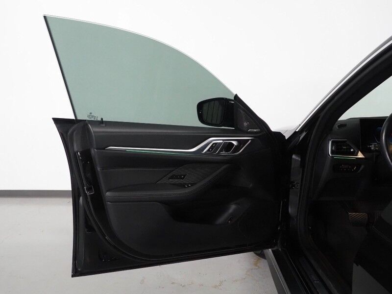 2024 BMW i4 eDrive35 Gran Coupe *HEADS-UP DISPLAY, NAVIGATION, CURVED DISPLAY, SAFETY ALERTS, 360 VIEW CAMERAS, MOONROOF, HEATED SEATS/STEERING, ICONIC SOUNDS, HARMAN/KARDON, WIRELESS CHARGING, ANDROID & APPLE Round Rock TX