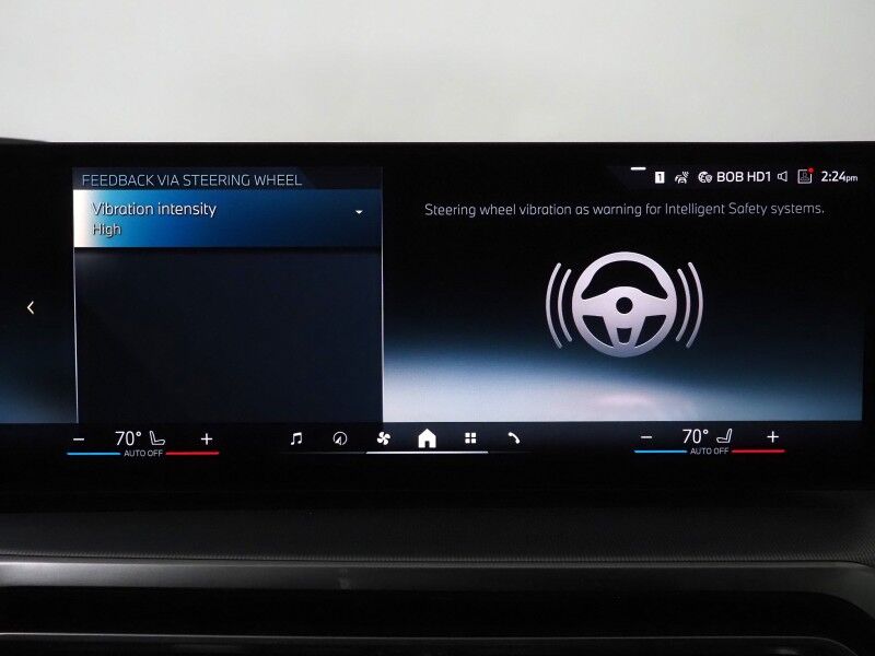 2024 BMW i4 eDrive35 Gran Coupe *HEADS-UP DISPLAY, NAVIGATION, CURVED DISPLAY, SAFETY ALERTS, 360 VIEW CAMERAS, MOONROOF, HEATED SEATS/STEERING, ICONIC SOUNDS, HARMAN/KARDON, WIRELESS CHARGING, ANDROID & APPLE Round Rock TX