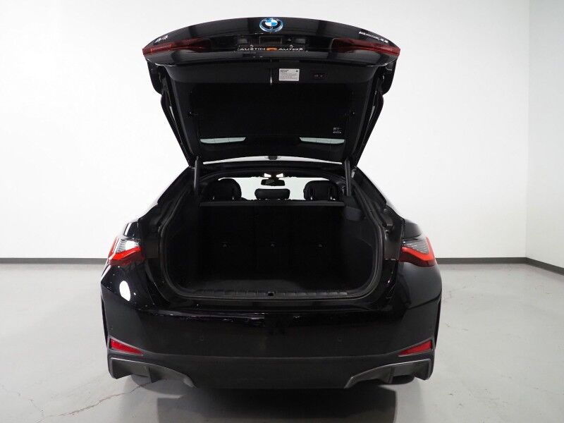 2024 BMW i4 eDrive35 Gran Coupe *HEADS-UP DISPLAY, NAVIGATION, CURVED DISPLAY, SAFETY ALERTS, 360 VIEW CAMERAS, MOONROOF, HEATED SEATS/STEERING, ICONIC SOUNDS, HARMAN/KARDON, WIRELESS CHARGING, ANDROID & APPLE Round Rock TX