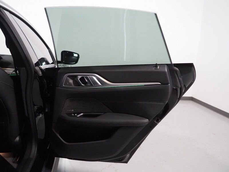 2024 BMW i4 eDrive35 Gran Coupe *HEADS-UP DISPLAY, NAVIGATION, CURVED DISPLAY, SAFETY ALERTS, 360 VIEW CAMERAS, MOONROOF, HEATED SEATS/STEERING, ICONIC SOUNDS, HARMAN/KARDON, WIRELESS CHARGING, ANDROID & APPLE Round Rock TX