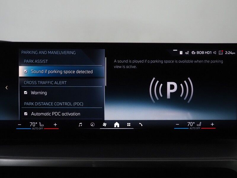 2024 BMW i4 eDrive35 Gran Coupe *HEADS-UP DISPLAY, NAVIGATION, CURVED DISPLAY, SAFETY ALERTS, 360 VIEW CAMERAS, MOONROOF, HEATED SEATS/STEERING, ICONIC SOUNDS, HARMAN/KARDON, WIRELESS CHARGING, ANDROID & APPLE Round Rock TX