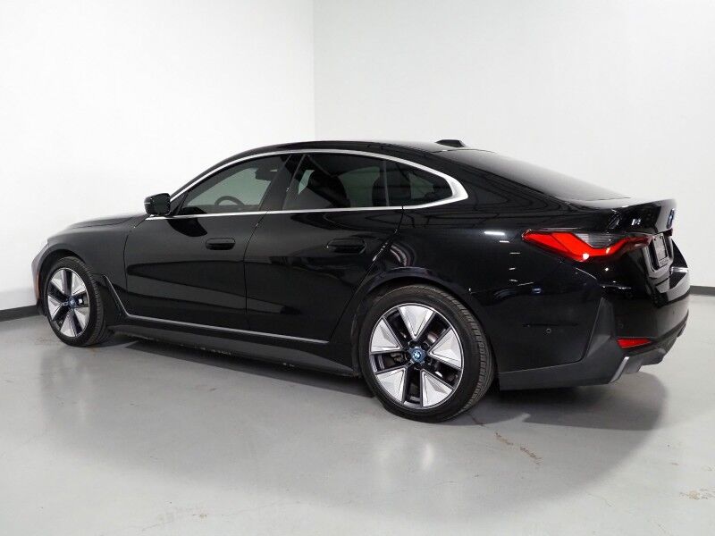 2024 BMW i4 eDrive35 Gran Coupe *HEADS-UP DISPLAY, NAVIGATION, CURVED DISPLAY, SAFETY ALERTS, 360 VIEW CAMERAS, MOONROOF, HEATED SEATS/STEERING, ICONIC SOUNDS, HARMAN/KARDON, WIRELESS CHARGING, ANDROID & APPLE Round Rock TX