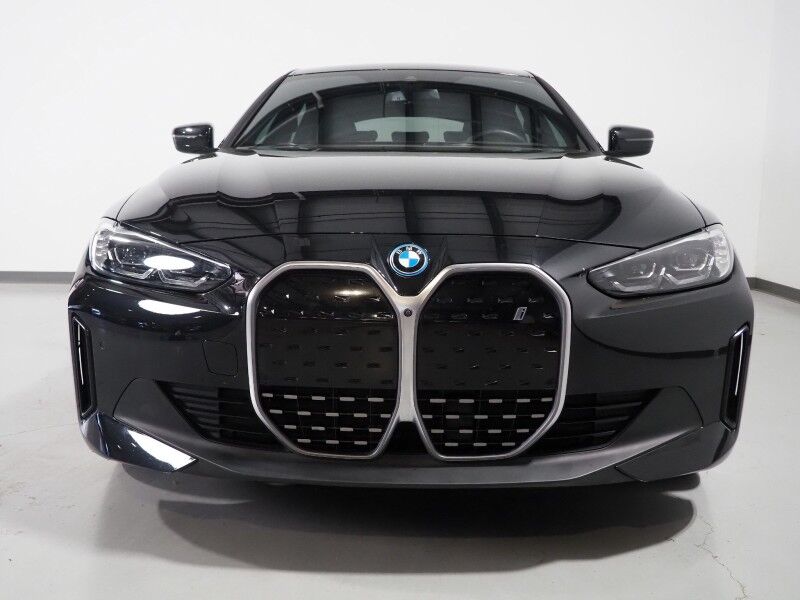 2024 BMW i4 eDrive35 Gran Coupe *HEADS-UP DISPLAY, NAVIGATION, CURVED DISPLAY, SAFETY ALERTS, 360 VIEW CAMERAS, MOONROOF, HEATED SEATS/STEERING, ICONIC SOUNDS, HARMAN/KARDON, WIRELESS CHARGING, ANDROID & APPLE Round Rock TX