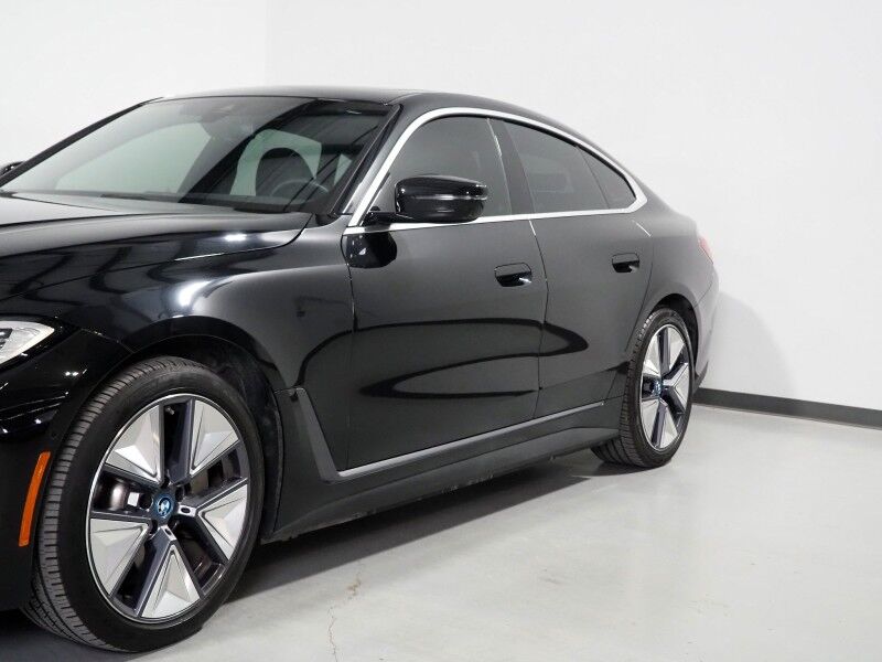 2024 BMW i4 eDrive35 Gran Coupe *HEADS-UP DISPLAY, NAVIGATION, CURVED DISPLAY, SAFETY ALERTS, 360 VIEW CAMERAS, MOONROOF, HEATED SEATS/STEERING, ICONIC SOUNDS, HARMAN/KARDON, WIRELESS CHARGING, ANDROID & APPLE Round Rock TX