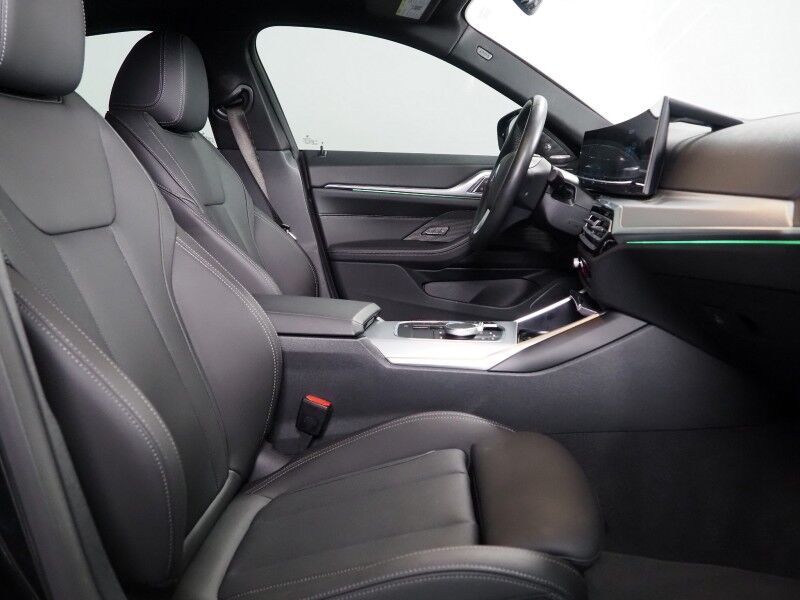 2024 BMW i4 eDrive35 Gran Coupe *HEADS-UP DISPLAY, NAVIGATION, CURVED DISPLAY, SAFETY ALERTS, 360 VIEW CAMERAS, MOONROOF, HEATED SEATS/STEERING, ICONIC SOUNDS, HARMAN/KARDON, WIRELESS CHARGING, ANDROID & APPLE Round Rock TX