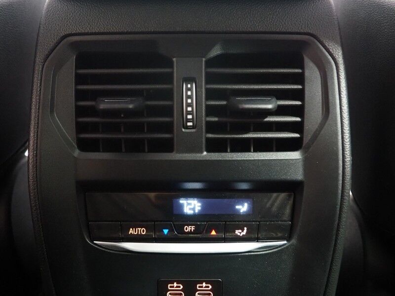 2024 BMW i4 eDrive35 Gran Coupe *HEADS-UP DISPLAY, NAVIGATION, CURVED DISPLAY, SAFETY ALERTS, 360 VIEW CAMERAS, MOONROOF, HEATED SEATS/STEERING, ICONIC SOUNDS, HARMAN/KARDON, WIRELESS CHARGING, ANDROID & APPLE Round Rock TX