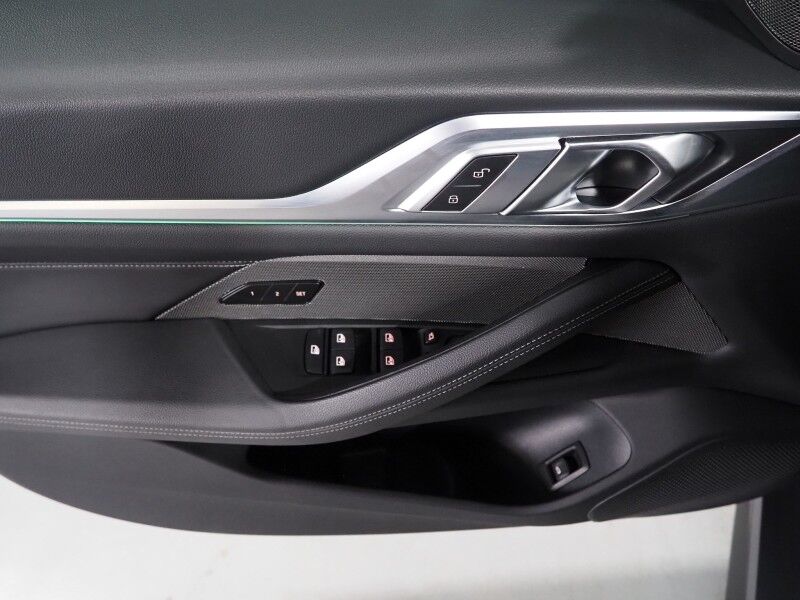 2024 BMW i4 eDrive35 Gran Coupe *HEADS-UP DISPLAY, NAVIGATION, CURVED DISPLAY, SAFETY ALERTS, 360 VIEW CAMERAS, MOONROOF, HEATED SEATS/STEERING, ICONIC SOUNDS, HARMAN/KARDON, WIRELESS CHARGING, ANDROID & APPLE Round Rock TX