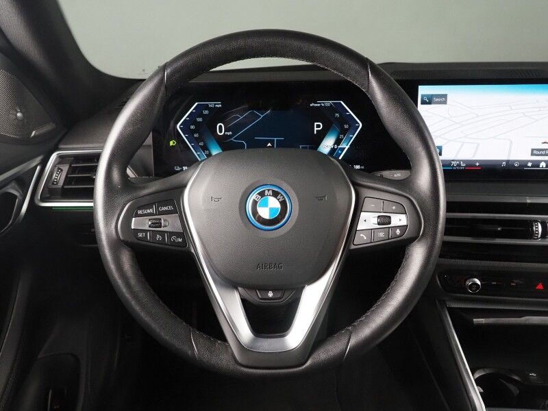 2024 BMW i4 eDrive35 Gran Coupe *HEADS-UP DISPLAY, NAVIGATION, CURVED DISPLAY, SAFETY ALERTS, 360 VIEW CAMERAS, MOONROOF, HEATED SEATS/STEERING, ICONIC SOUNDS, HARMAN/KARDON, WIRELESS CHARGING, ANDROID & APPLE Round Rock TX