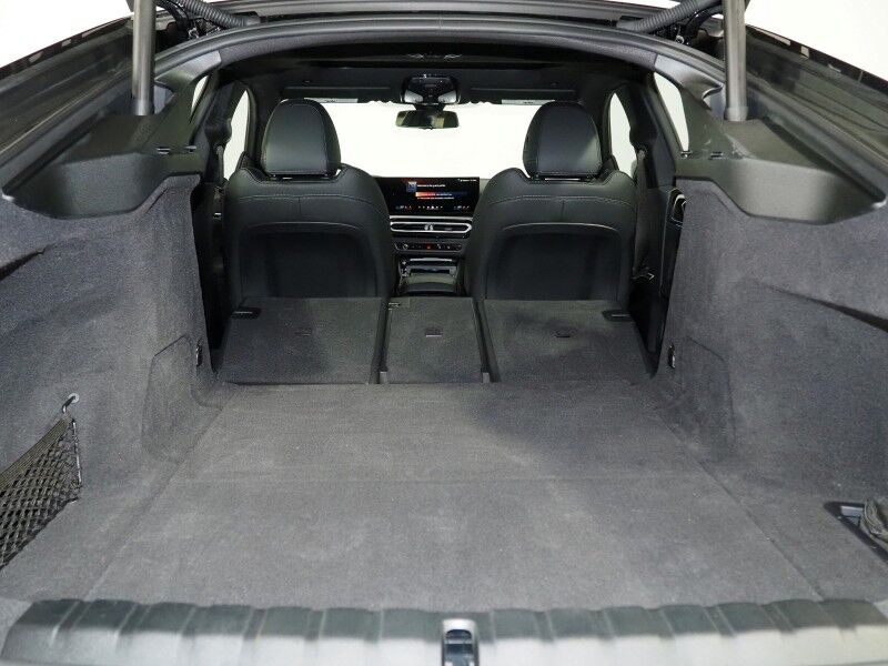 2024 BMW i4 eDrive35 Gran Coupe *HEADS-UP DISPLAY, NAVIGATION, CURVED DISPLAY, SAFETY ALERTS, 360 VIEW CAMERAS, MOONROOF, HEATED SEATS/STEERING, ICONIC SOUNDS, WIRELESS CHARGING, ANDROID & APPLE Round Rock TX