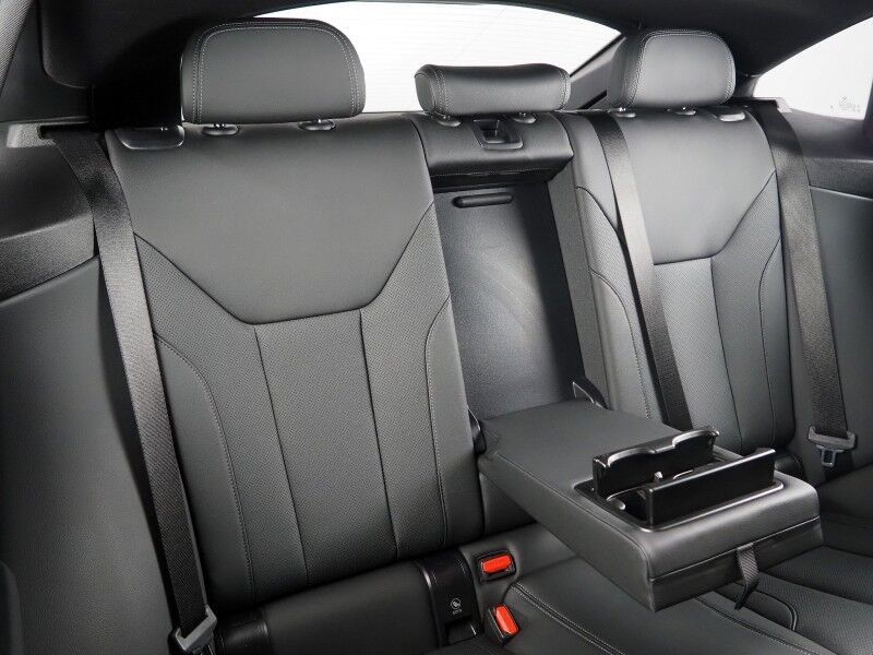 2024 BMW i4 eDrive35 Gran Coupe *HEADS-UP DISPLAY, NAVIGATION, CURVED DISPLAY, SAFETY ALERTS, 360 VIEW CAMERAS, MOONROOF, HEATED SEATS/STEERING, ICONIC SOUNDS, WIRELESS CHARGING, ANDROID & APPLE Round Rock TX