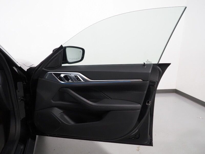 2024 BMW i4 eDrive35 Gran Coupe *HEADS-UP DISPLAY, NAVIGATION, CURVED DISPLAY, SAFETY ALERTS, 360 VIEW CAMERAS, MOONROOF, HEATED SEATS/STEERING, ICONIC SOUNDS, WIRELESS CHARGING, ANDROID & APPLE Round Rock TX