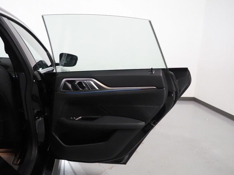 2024 BMW i4 eDrive35 Gran Coupe *HEADS-UP DISPLAY, NAVIGATION, CURVED DISPLAY, SAFETY ALERTS, 360 VIEW CAMERAS, MOONROOF, HEATED SEATS/STEERING, ICONIC SOUNDS, WIRELESS CHARGING, ANDROID & APPLE Round Rock TX