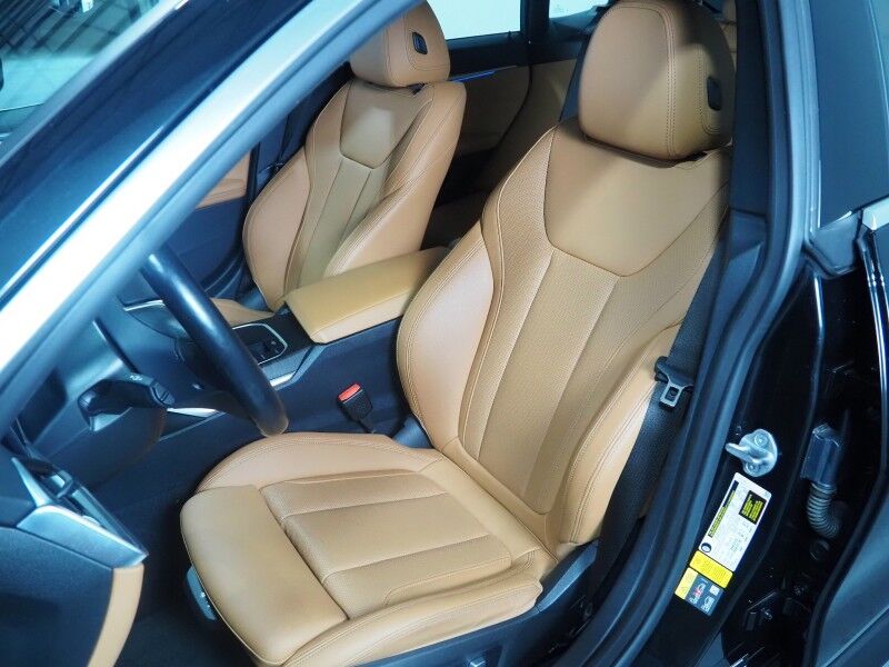 2024 BMW i4 eDrive35 Gran Coupe *HEADS-UP DISPLAY, NAVIGATION, CURVED DISPLAY, SAFETY ALERTS, BACKUP-CAMERA, MOONROOF, HEATED SEATS/STEERING, ICONIC SOUNDS, HARMAN/KARDON, WIRELESS CHARGING, ANDROID & APPLE Round Rock TX