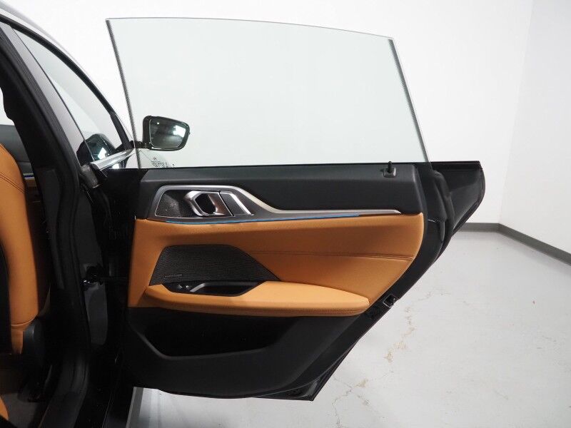 2024 BMW i4 eDrive35 Gran Coupe *HEADS-UP DISPLAY, NAVIGATION, CURVED DISPLAY, SAFETY ALERTS, BACKUP-CAMERA, MOONROOF, HEATED SEATS/STEERING, ICONIC SOUNDS, HARMAN/KARDON, WIRELESS CHARGING, ANDROID & APPLE Round Rock TX