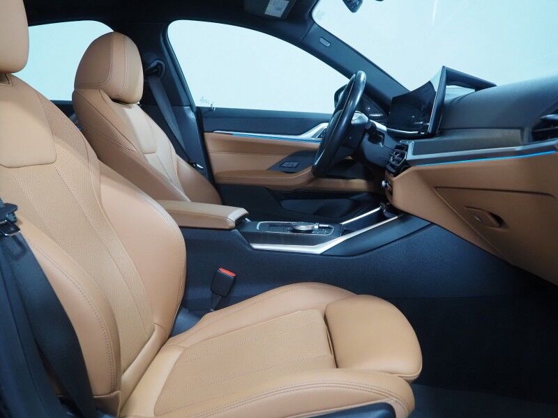 2024 BMW i4 eDrive35 Gran Coupe *HEADS-UP DISPLAY, NAVIGATION, CURVED DISPLAY, SAFETY ALERTS, BACKUP-CAMERA, MOONROOF, HEATED SEATS/STEERING, ICONIC SOUNDS, HARMAN/KARDON, WIRELESS CHARGING, ANDROID & APPLE Round Rock TX