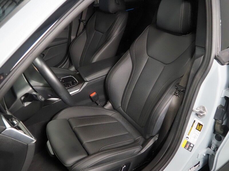 2024 BMW i4 eDrive35 Gran Coupe *M SPORT, DRIVING ASSIST PRO, HEADS-UP DISPLAY, NAVIGATION, CURVED DISPLAY, ADAPTIVE CRUISE, SAFETY ALERTS, 360 CAMERAS, MOONROOF, HEATED SEATS/STEERING, HARMAN/KARDON, WIRELESS CHARGING, ANDROID & APPLE Round Rock TX