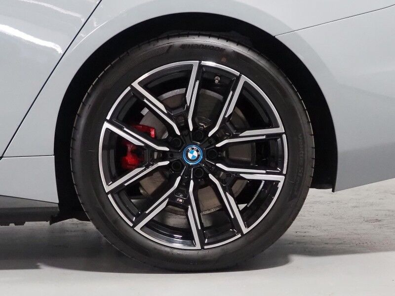 2024 BMW i4 eDrive35 Gran Coupe *M SPORT, DRIVING ASSIST PRO, HEADS-UP DISPLAY, NAVIGATION, CURVED DISPLAY, ADAPTIVE CRUISE, SAFETY ALERTS, 360 CAMERAS, MOONROOF, HEATED SEATS/STEERING, HARMAN/KARDON, WIRELESS CHARGING, ANDROID & APPLE Round Rock TX
