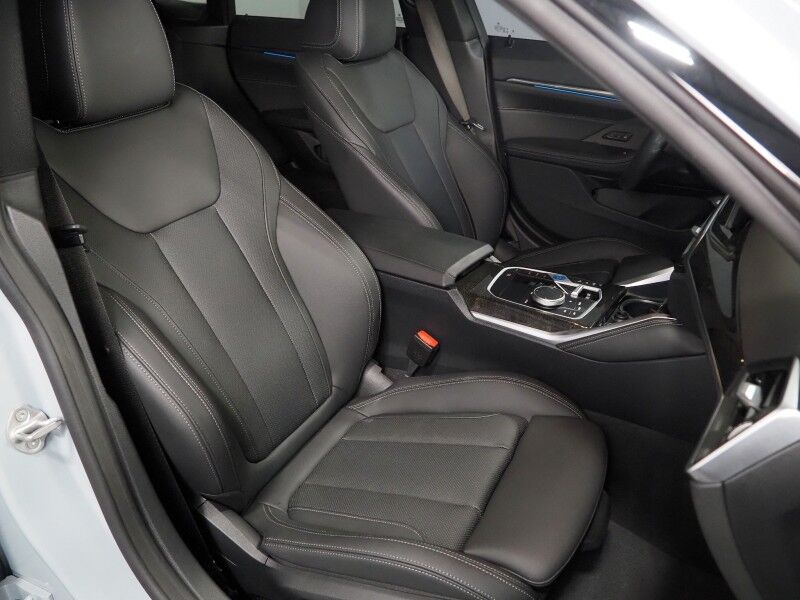 2024 BMW i4 eDrive35 Gran Coupe *M SPORT, DRIVING ASSIST PRO, HEADS-UP DISPLAY, NAVIGATION, CURVED DISPLAY, ADAPTIVE CRUISE, SAFETY ALERTS, 360 CAMERAS, MOONROOF, HEATED SEATS/STEERING, HARMAN/KARDON, WIRELESS CHARGING, ANDROID & APPLE Round Rock TX