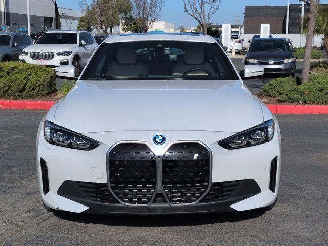2024 BMW i4 eDrive35