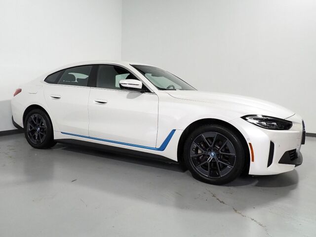 2024 BMW i4 eDrive40 Grand Coupe *DRIVING ASSIST PRO PKG, HEADS-UP DISPLAY, NAVIGATION, CURVED DISPLAY, SAFETY ALERTS, ADAPTIVE CRUISE, 360 CAMERAS, MOONROOF, HEATED SEATS/STEERING, ICONIC SOUNDS, WIRELESS CHARGING, ANDROID & APPLE Round Rock TX