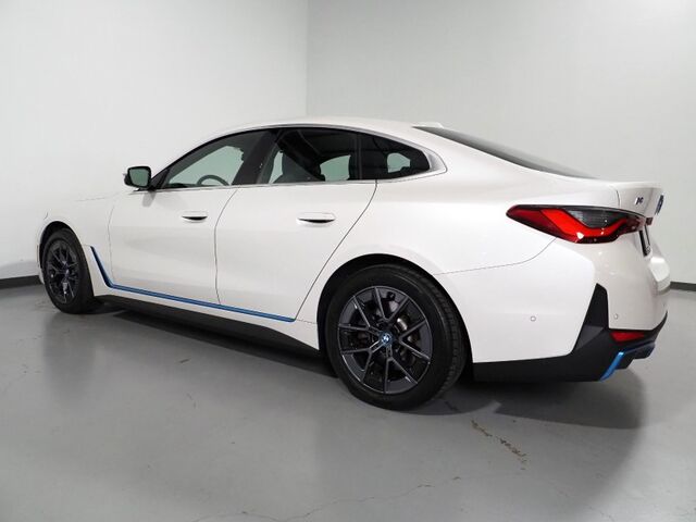 2024 BMW i4 eDrive40 Grand Coupe *DRIVING ASSIST PRO PKG, HEADS-UP DISPLAY, NAVIGATION, CURVED DISPLAY, SAFETY ALERTS, ADAPTIVE CRUISE, 360 CAMERAS, MOONROOF, HEATED SEATS/STEERING, ICONIC SOUNDS, WIRELESS CHARGING, ANDROID & APPLE Round Rock TX