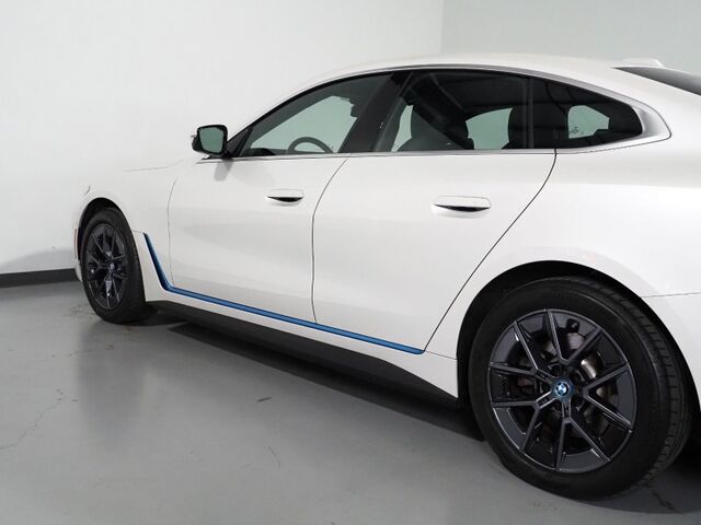 2024 BMW i4 eDrive40 Grand Coupe *DRIVING ASSIST PRO PKG, HEADS-UP DISPLAY, NAVIGATION, CURVED DISPLAY, SAFETY ALERTS, ADAPTIVE CRUISE, 360 CAMERAS, MOONROOF, HEATED SEATS/STEERING, ICONIC SOUNDS, WIRELESS CHARGING, ANDROID & APPLE Round Rock TX