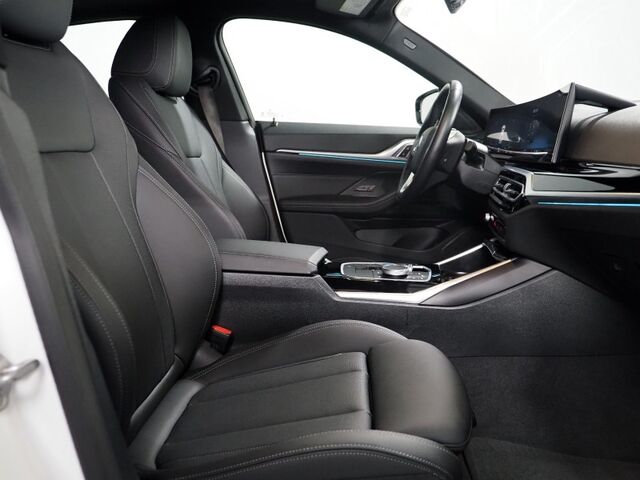 2024 BMW i4 eDrive40 Grand Coupe *DRIVING ASSIST PRO PKG, HEADS-UP DISPLAY, NAVIGATION, CURVED DISPLAY, SAFETY ALERTS, ADAPTIVE CRUISE, 360 CAMERAS, MOONROOF, HEATED SEATS/STEERING, ICONIC SOUNDS, WIRELESS CHARGING, ANDROID & APPLE Round Rock TX