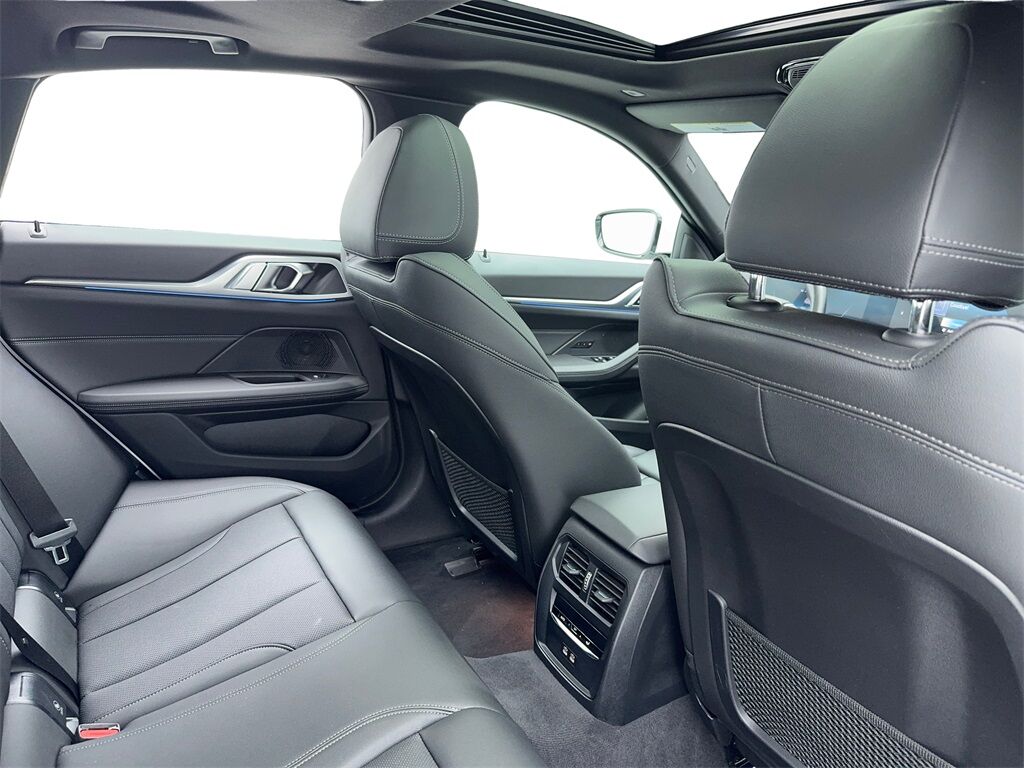2024 BMW i4 eDrive40 NAV,CAM,SUNROOF,BLIND SPOT,HEADS UP Plano TX