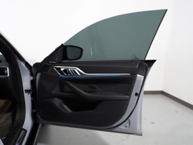 2024 BMW i4 xDrive40 Gran Coupe AWD *M SPORT PKG, DRIVING ASSIST PRO PKG, HEADS-UP DISPLAY, NAVIGATION, CURVED DISPLAY, ADAPTIVE CRUISE, SAFETY ALERTS, 360 CAMERAS, MOONROOF, HEATED SEATS/STEERING, HARMAN/KARDON, WIRELESS CHARGING Round Rock TX