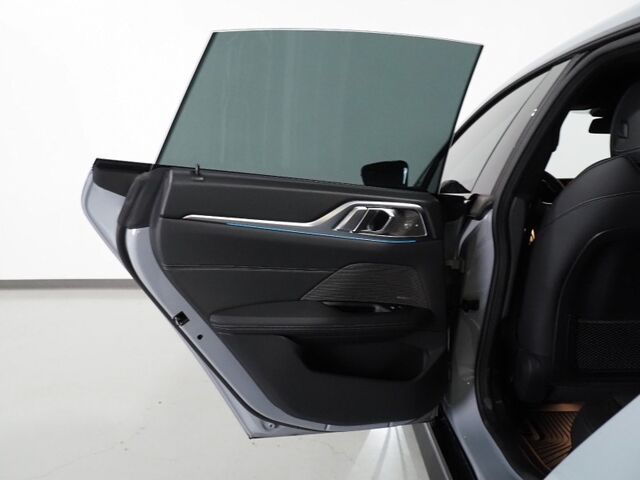 2024 BMW i4 xDrive40 Gran Coupe AWD *M SPORT PKG, DRIVING ASSIST PRO PKG, HEADS-UP DISPLAY, NAVIGATION, CURVED DISPLAY, ADAPTIVE CRUISE, SAFETY ALERTS, 360 CAMERAS, MOONROOF, HEATED SEATS/STEERING, HARMAN/KARDON, WIRELESS CHARGING Round Rock TX